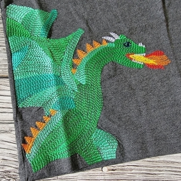 Dragon Superstitch T-Shirt Boutique Small Shop T-Shirt NWT - Picture 4 of 8